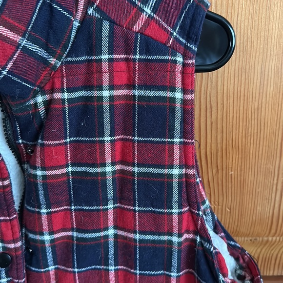 Skies Are Blue Vest - Picture 3 of 6